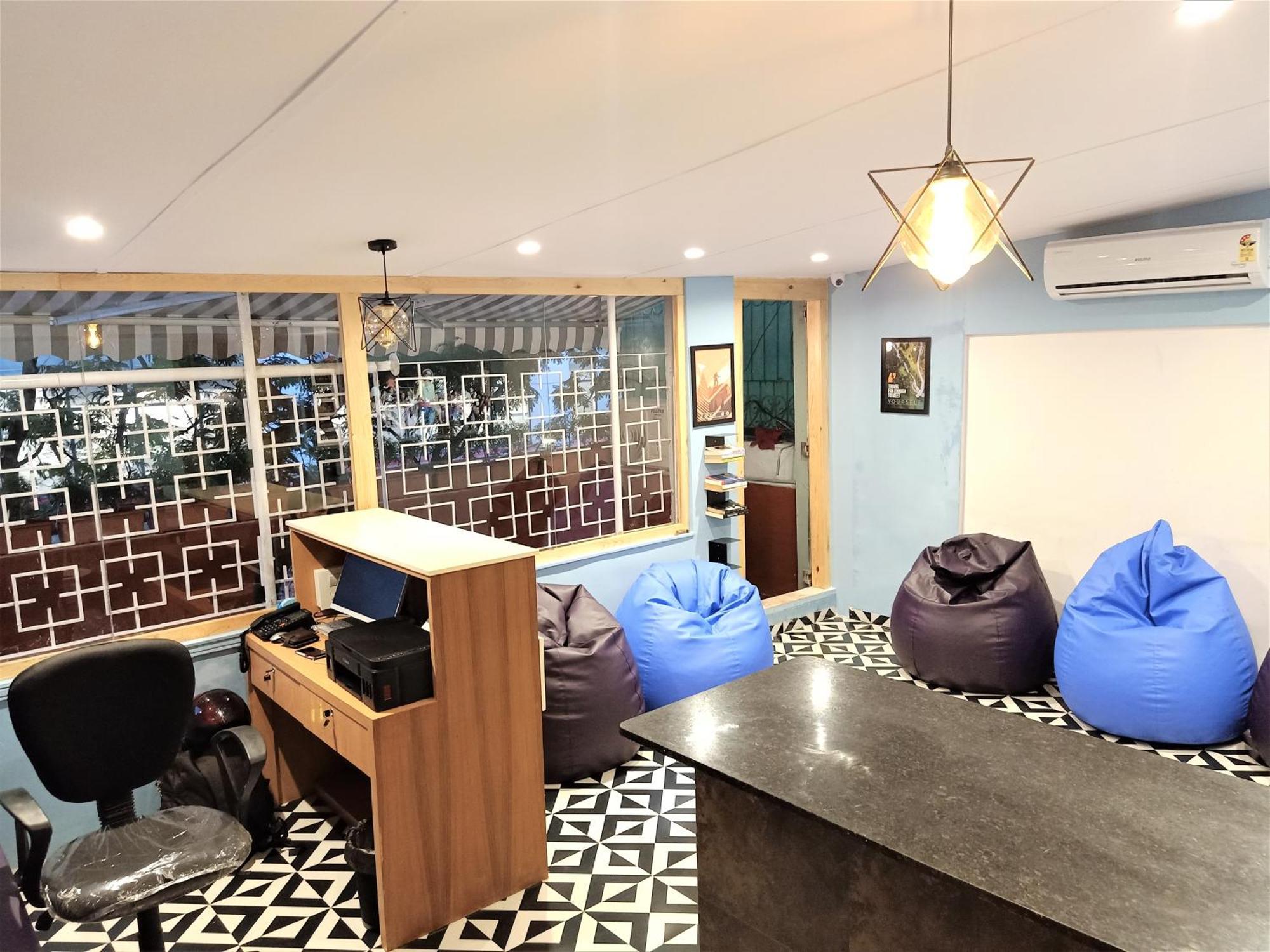Stay Villa Hostel For Male And Female มุมไบ ภายนอก รูปภาพ