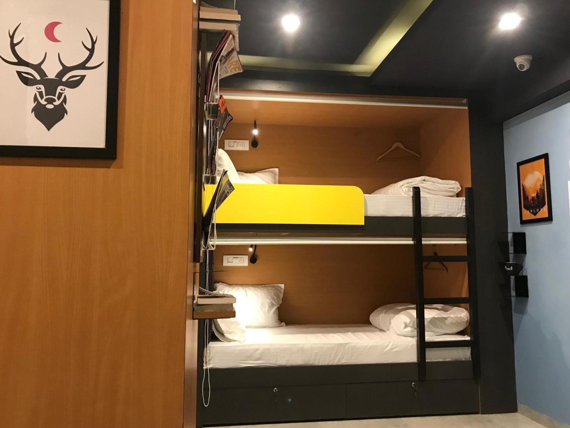Stay Villa Hostel For Male And Female มุมไบ ภายนอก รูปภาพ