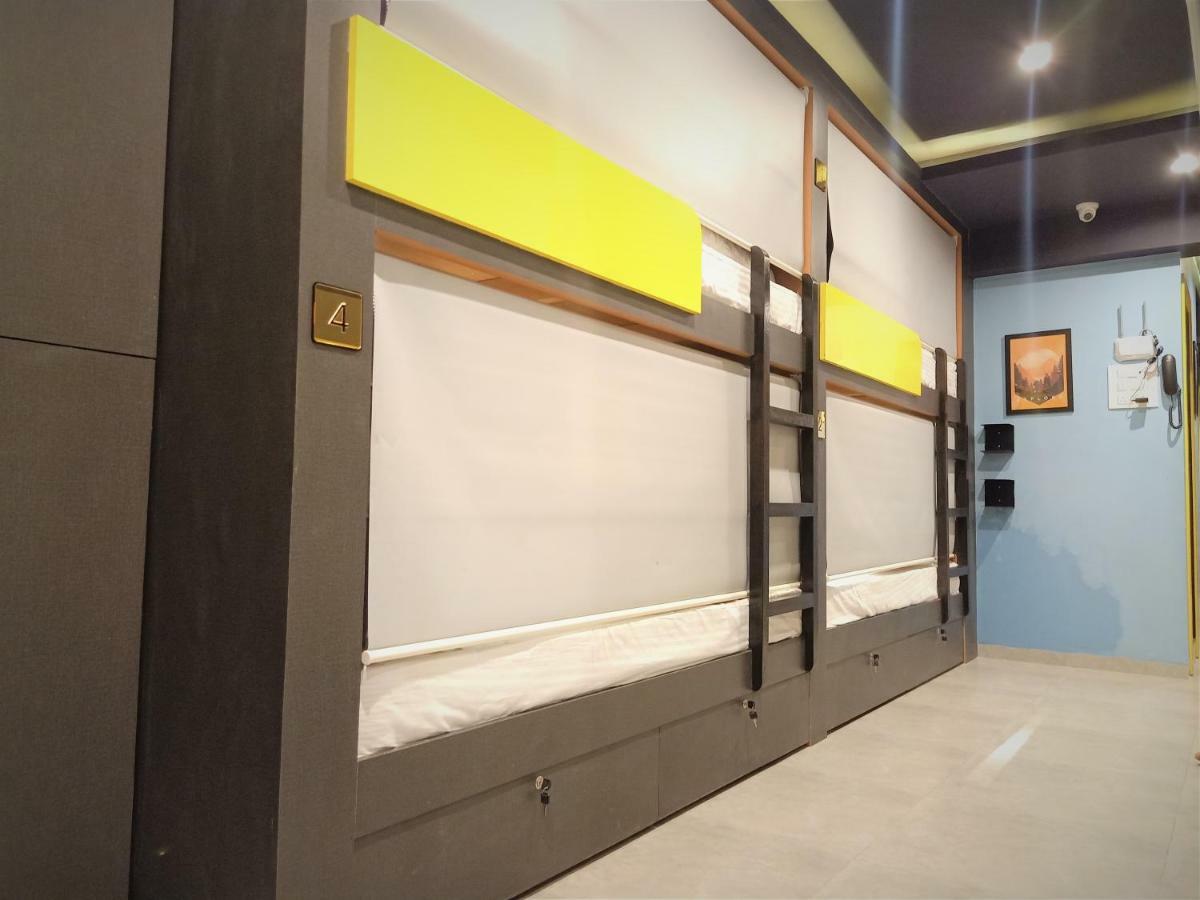 Stay Villa Hostel For Male And Female มุมไบ ภายนอก รูปภาพ